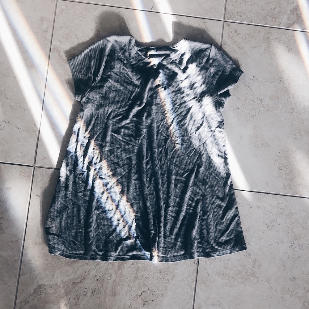 Hollister Grey Shift Shirt
